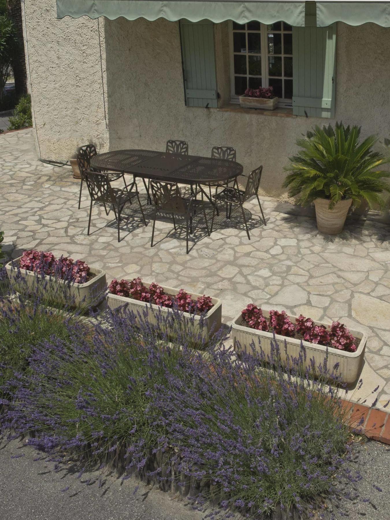 Hotel Les Oliviers Fayence Exterior foto